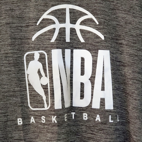 NBA Logo T-shirt. NWT - Picture 2 of 10